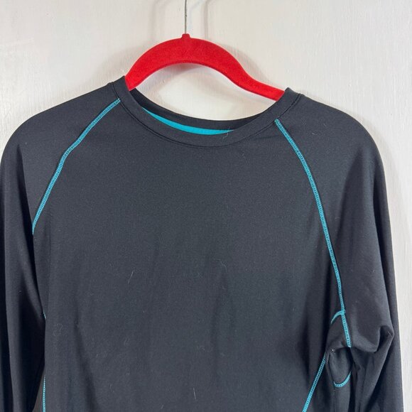 Layer 8 Performance Qwick-Dry Long Sleeve Base Layer Top – Black with Teal - Picture 3 of 7